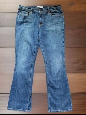 LEVIS Jeans Womens Size 12M Med Wash Bootcut 515 Back Embellished Flap Pockets